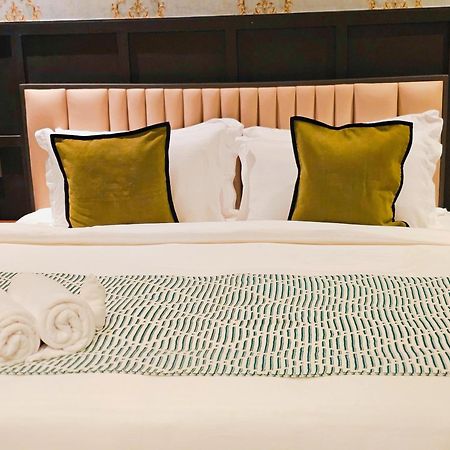 Carnarvon Suites By Reunion George Town Zewnętrze zdjęcie