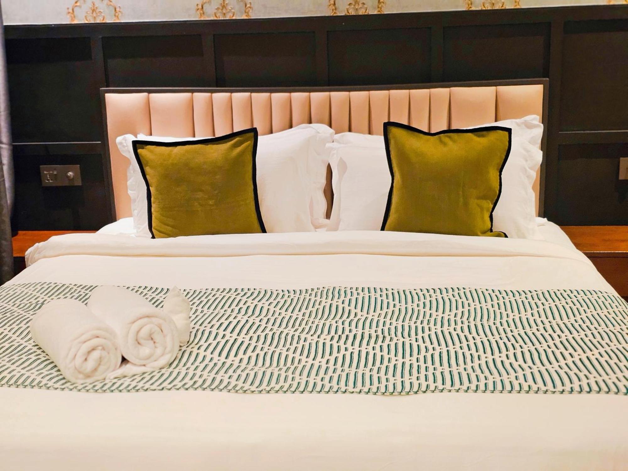 Carnarvon Suites By Reunion George Town Zewnętrze zdjęcie